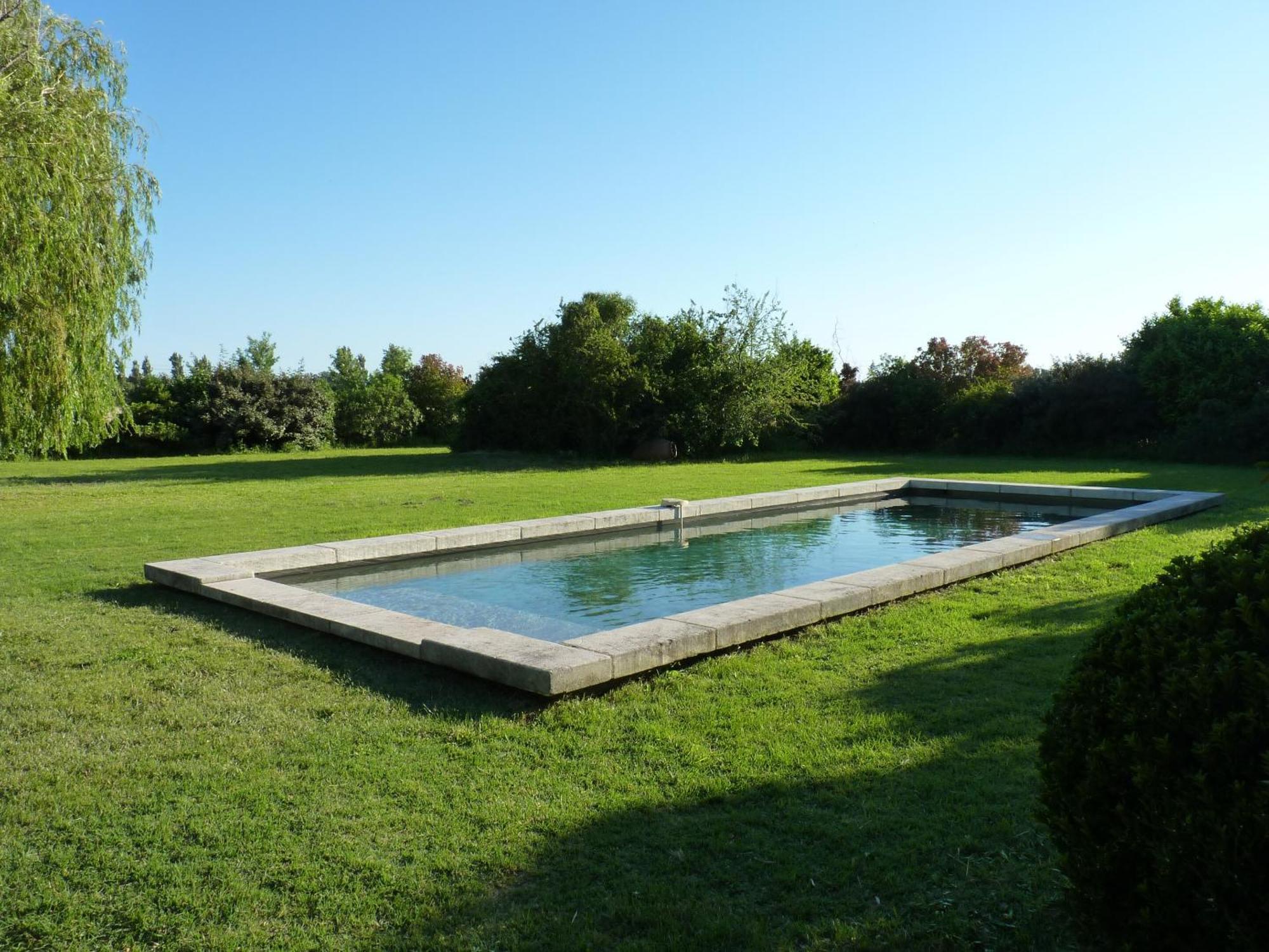 Les Gites Du Domaine De Rhodes 亞維農 外观 照片